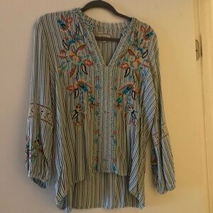 Johnny Was beautiful embroidered pull over blouse.